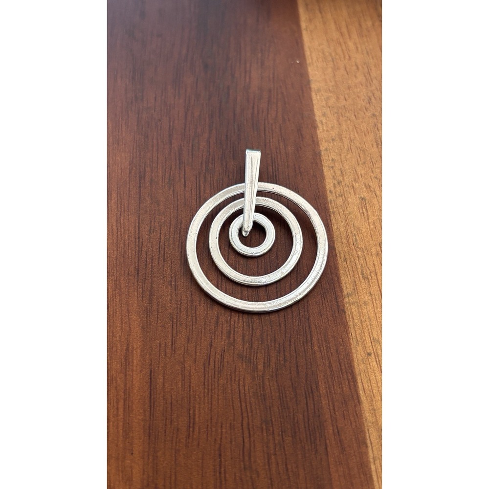 STERLING SILVER CIRCLES PENDANT 4.3 Grams